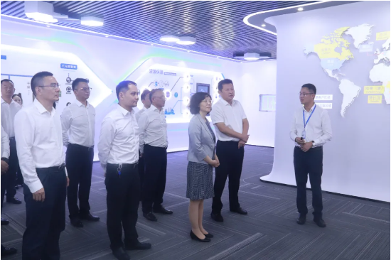 湖南財信金融控股集團調研中部產業(yè)基地