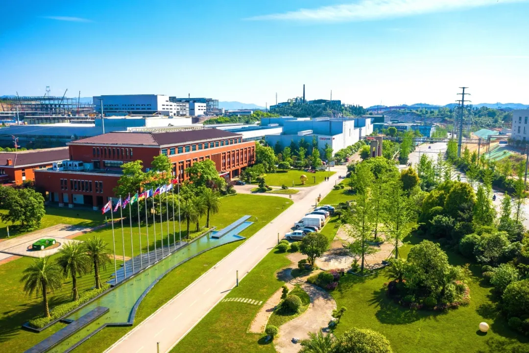 攜手渣打，中偉股份設(shè)立首個(gè)可持續(xù)發(fā)展掛鉤現(xiàn)金賬戶，推動(dòng)綠色金融實(shí)踐